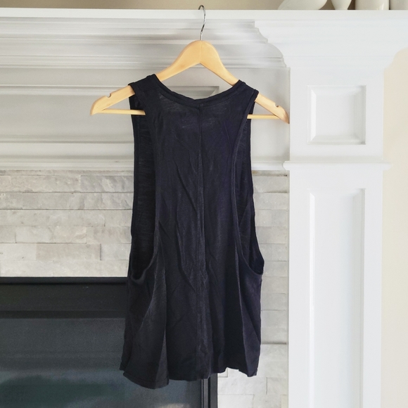 ALO Yoga Ivy League Flowy Sleeveless Layered Tank Top Black S Small - Picture 4 of 8